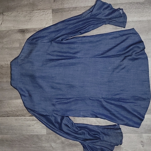 💙LIVERPOOL CHAMBRAY/DENIM BUTTON DOWN SHIRT, SZ MEDIUM - Picture 5 of 9